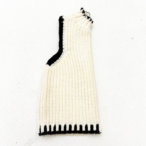 Reserved Poland Cream Sleeveless Knit Crochet Sweater Black Trim Size M - Picture 6 of 6